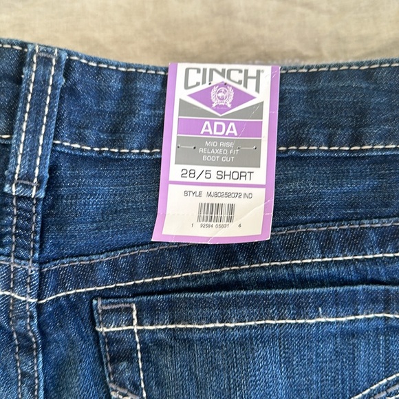 NEW WITH TAGS Cinch Ladies Ada Dark Wash Boot Cut Mid Rise Jeans size 28 5 - Picture 9 of 10
